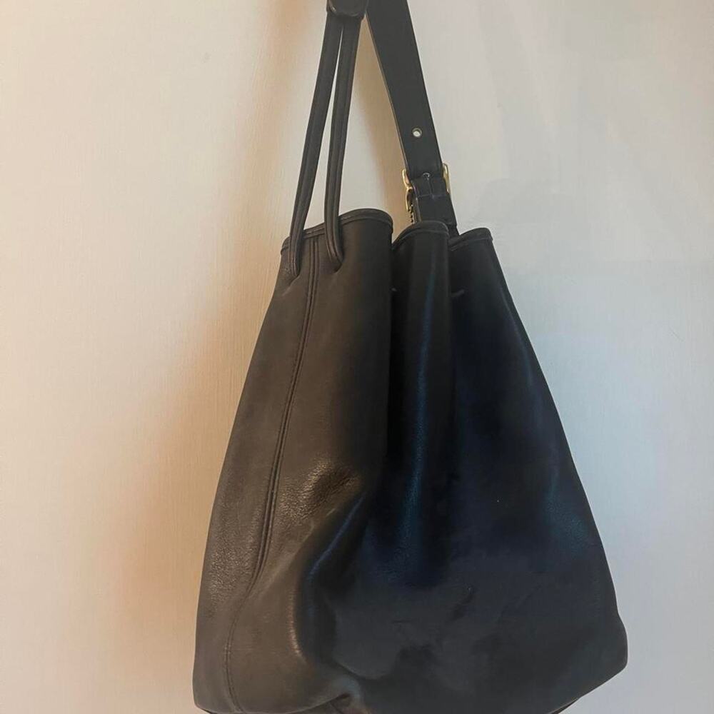 Vintage black leather coach no